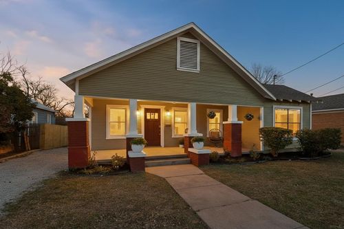 2511 Lipscomb St, Fort Worth, TX, 76110-2626 | Card Image