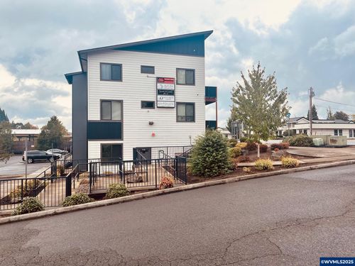 ste-106-3675 River Rd N, Keizer, OR, 97303-5786 | Card Image