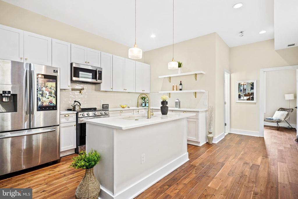 Residential in WASHINGTON 4