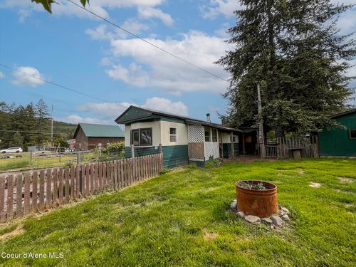 109 W 6th Ave, Clark Fork, ID, 83811-0170 | Card Image