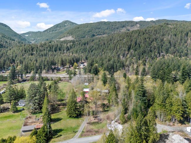 26621 Mountain Valley Way, House other with 5 bedrooms, 0 bathrooms and null parking in Hope BC | Image 25