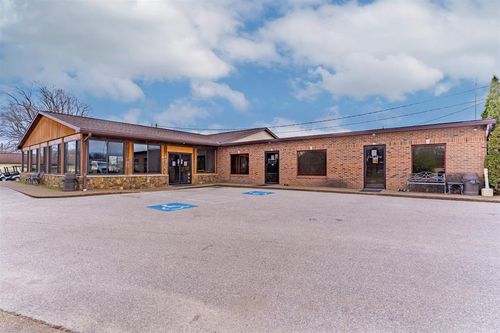 1375 S Old State Road 45, Rockport, IN, 47635-8825 | Card Image