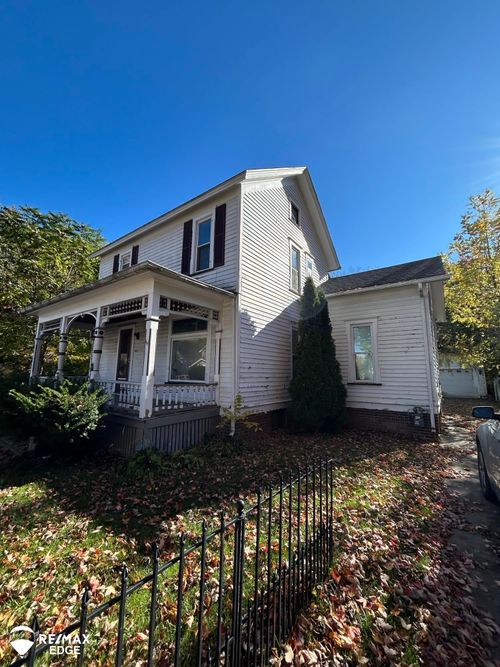 412 N Oakley St, Saginaw, MI, 48602-4457 | Card Image