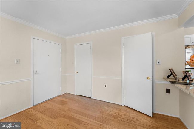 11 - 125 Clubhouse Dr Sw, Condo with 1 bedrooms, 1 bathrooms and null parking in LEESBURG VA | Image 4