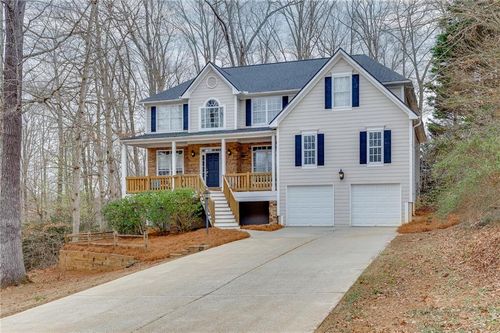 1021 Andover Dr, Hoschton, GA, 30548-3657 | Card Image