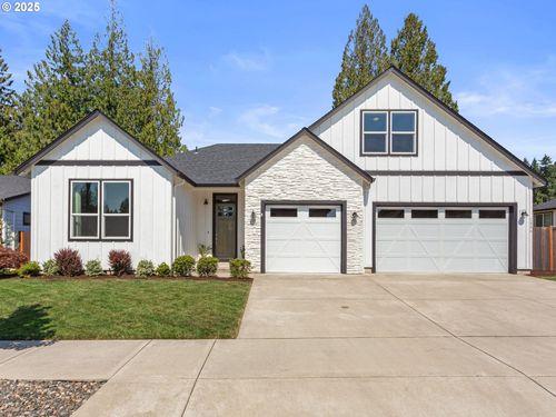 1806 Se 40th St, Brush Prairie, WA, 98606-7351 | Card Image