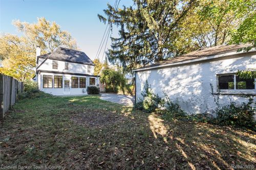 17315 Dorset Ave, Southfield, MI, 48075-4285 | Card Image