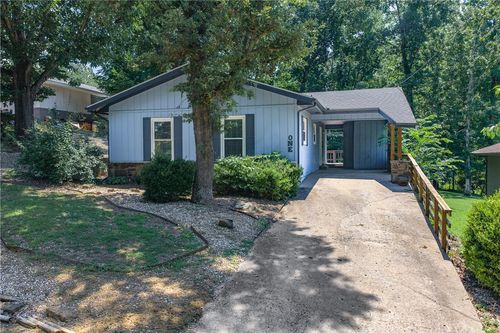 1 Blandford Ln, Bella Vista, AR, 72715-5306 | Card Image