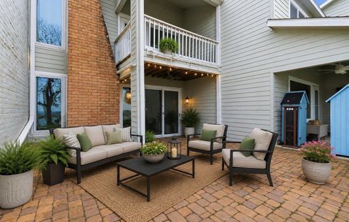 32-100 Edgewater Dr, Livingston, TX, 77351-0903 | Card Image