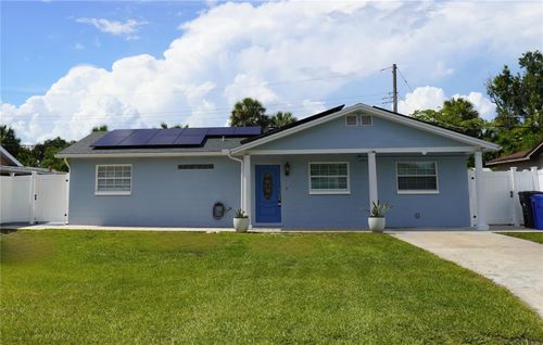 6706 W Clifton St, Tampa, FL, 33634-5012 | Card Image