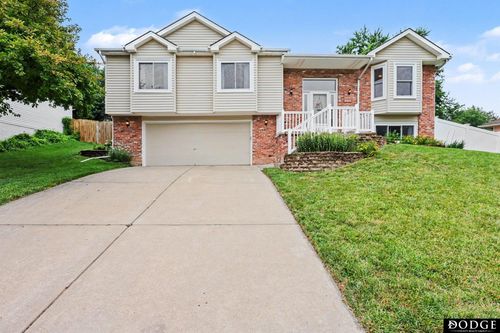 6325 Briar Rosa Dr, Lincoln, NE, 68516-5900 | Card Image