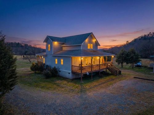 328 Pauls Meadow Dr, Hayesville, NC, 28904-0638 | Card Image