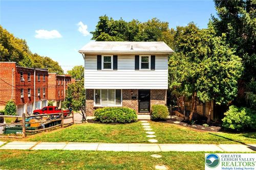 2133 W Gordon St, Allentown, PA, 18104-4311 | Card Image