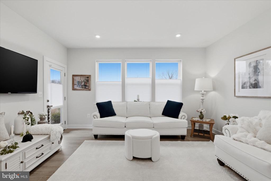 Residential in WINCHESTER 4