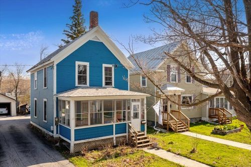 25 Diamond St, Saint Albans, VT, 05478-1808 | Card Image