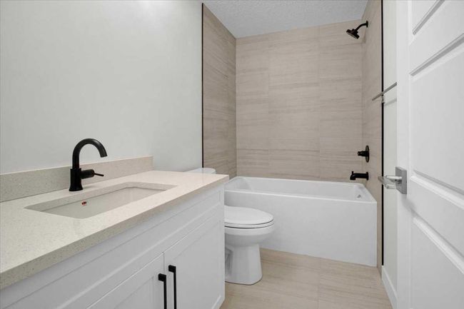 58 Drake Landing Square, Home with 4 bedrooms, 3 bathrooms and 2 parking in Okotoks AB | Image 25