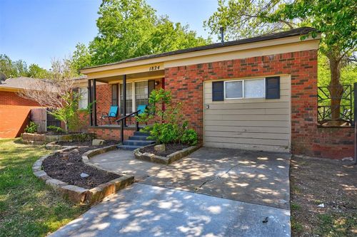 1824 Andover Court, Oklahoma City, OK, 73120 | Card Image
