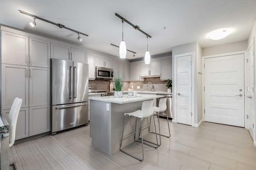 1111-10 Market Boulevard Se, Airdrie, AB, T4A0W8 | Card Image