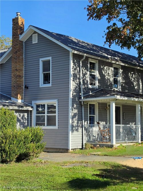 241 Brown St, Derry, PA, 15627-2625 | Card Image