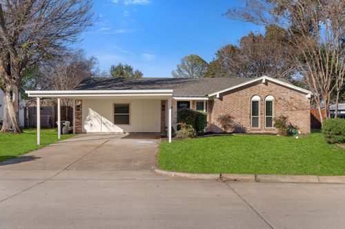 1514 Bogarte Dr, Grand Prairie, TX, 75051-4541 | Card Image