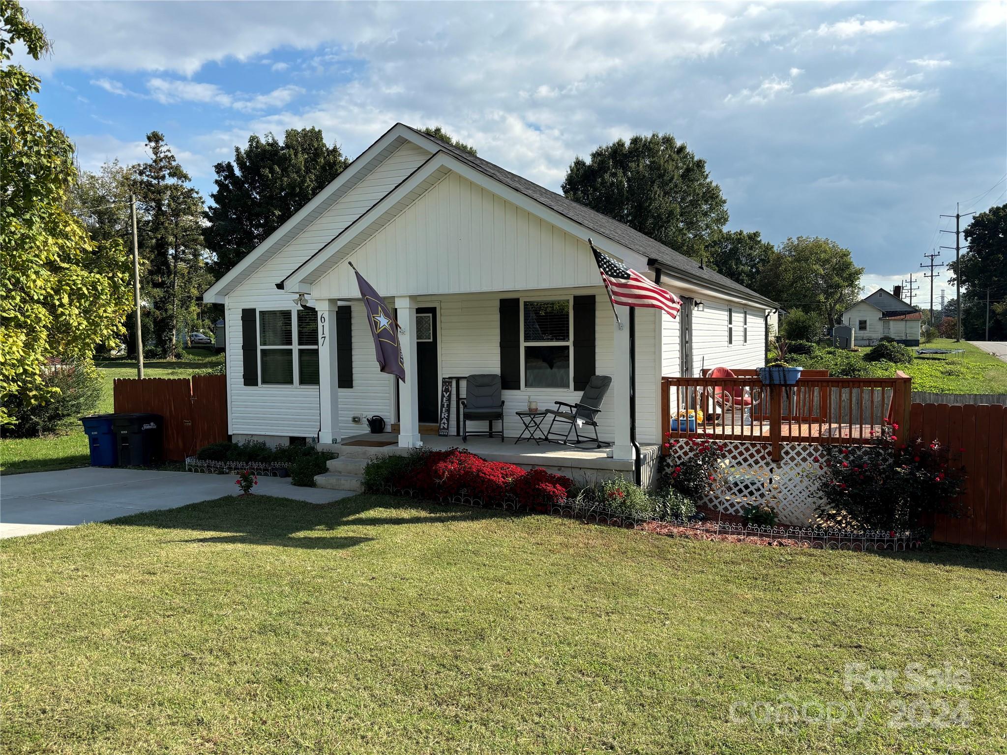 Raleigh Ave, Statesville, NC 28677