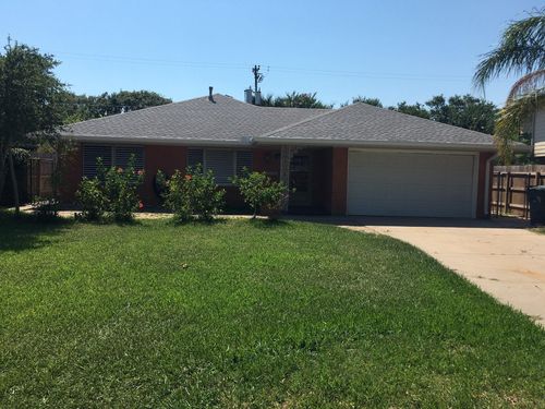 1221 Marine Dr, Galveston, TX, 77550-3121 | Card Image