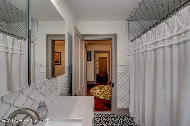112 Weatherby St 58 Large | Image 61