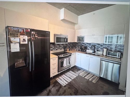 2003-133 Ne 2nd Ave, Miami, FL, 33132-2914 | Card Image