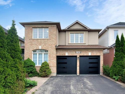 1043 Freeman Trail, Milton, ON, L9T5T3 | Card Image
