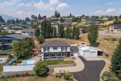 175 Green Ave, Manson, WA, 98831-9226 | Card Image