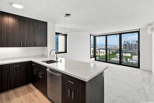 2306-615 Keawe St, Honolulu, HI, 96813-5122 | Card Image