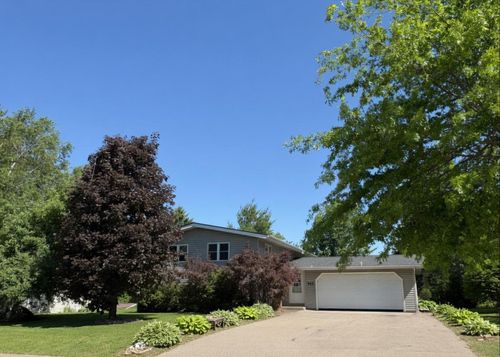 742 W Dale Street, Ellsworth, WI, 54011 | Card Image