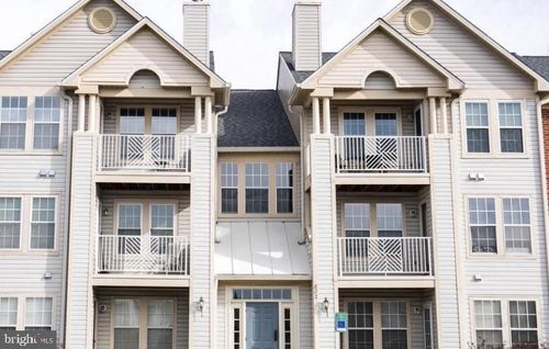104-702 Orchard Overlook, ODENTON, MD, 21113 | Card Image