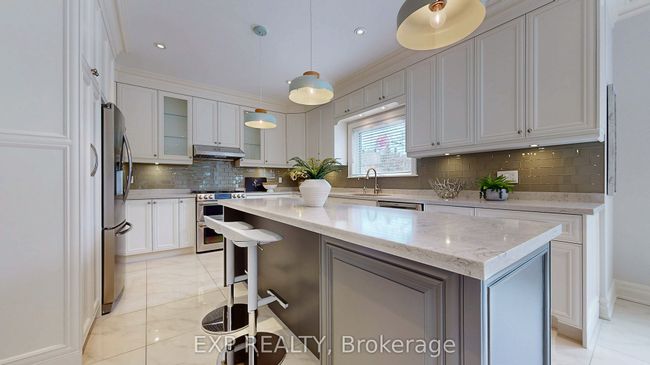 29 Wingate Cres, House other with 6 bedrooms, 6 bathrooms and 8 parking in Richmond Hill ON | Image 12