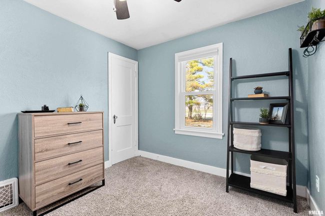 304 W Robinson St, House other with 3 bedrooms, 2 bathrooms and null parking in Goodfield IL | Image 27