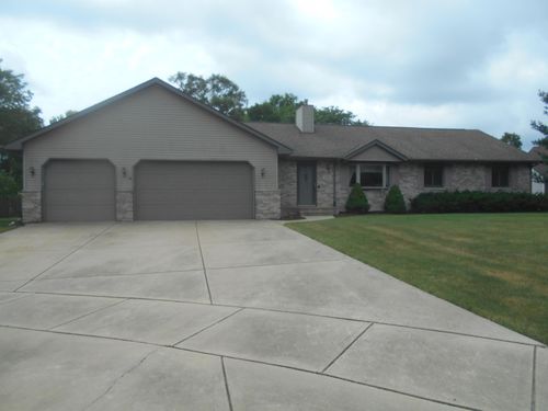 2639 E 9th Place, Hobart, IN, 46342 | Card Image