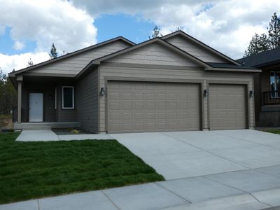 3305 S Custer Ln, Home with 5 bedrooms, 3 bathrooms and null parking in Spokane WA | Image 1