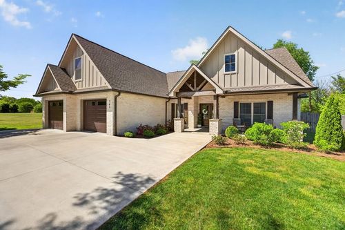 141 W Cemetery Rd, Cookeville, TN, 38506-5594 | Card Image