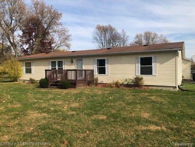 7368 Vassar Road, Home with 3 bedrooms, 2 bathrooms and null parking in Richfield Twp MI | Image 1