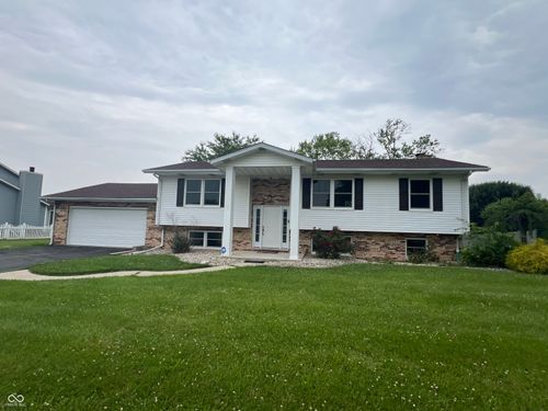 15 Morton Way, Batesville, IN, 47006-8966 | Card Image