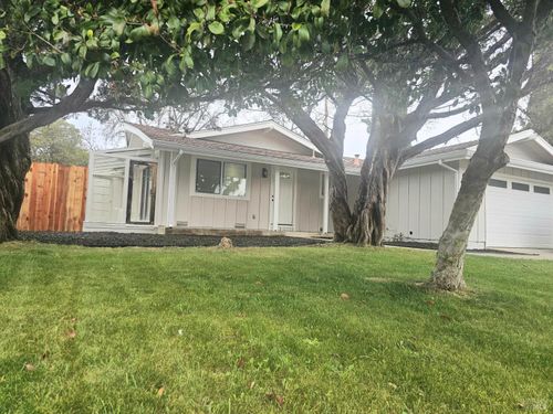 2045 Dorland Dr, Fairfield, CA, 94534-3011 | Card Image