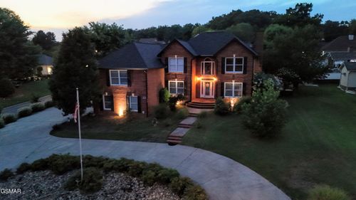 1201 Briar Lea, Sevierville, TN, 37862-6092 | Card Image