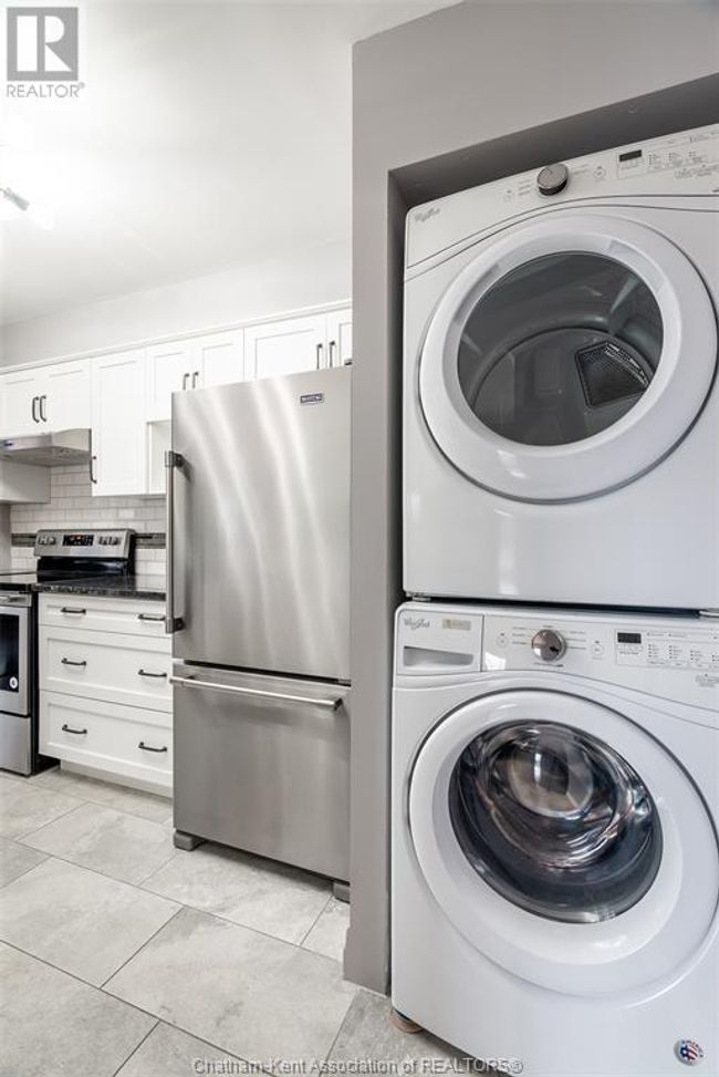 604 - 10 Van Allen Ave, Condo with 2 bedrooms, 2 bathrooms and null parking in Chatham ON | Image 11