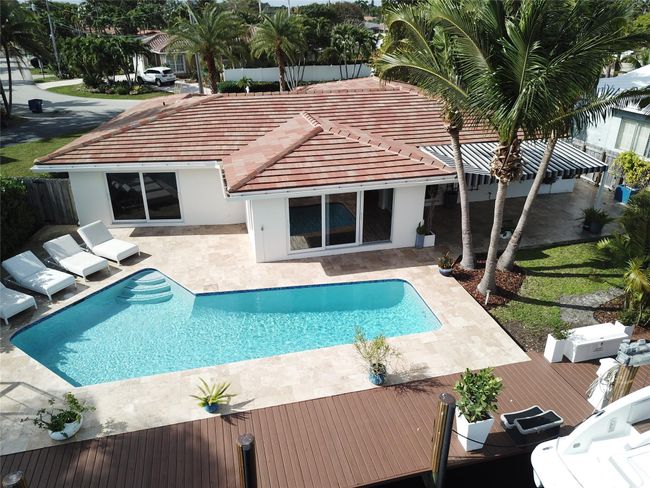 2164 Ne 25th St, House other with 3 bedrooms, 2 bathrooms and null parking in Wilton Manors FL | Image 5