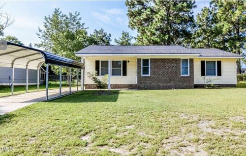 110 Elfreth Ln, Spring Lake, NC, 28390-3224 | Card Image