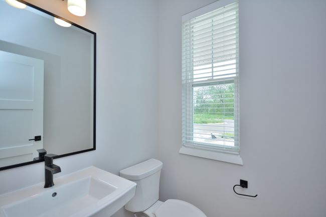 6026 Sean Ct, House other with 4 bedrooms, 2 bathrooms and null parking in Caledonia WI | Image 6