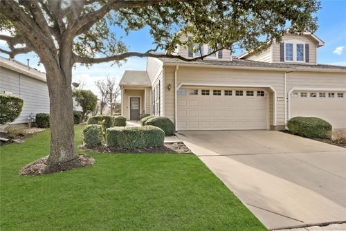 113 Hampton Cir, Georgetown, TX, 78633-5112 | Card Image