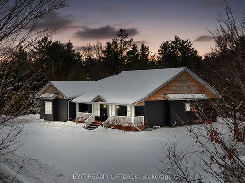 1658 County Rd 40, Norwood, ON, K0L2V0 | Card Image