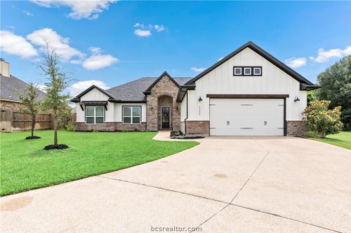 3225 Ashville Path, Bryan, TX, 77808 | Card Image