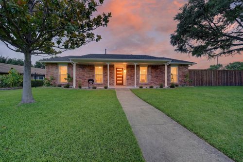 4333 Woodbluff Dr, Mesquite, TX, 75150-4461 | Card Image